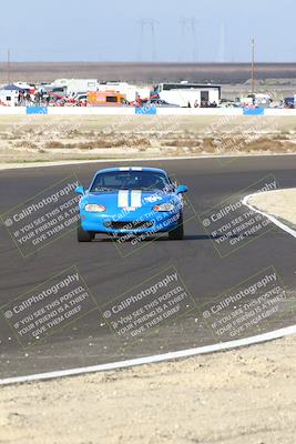 media/Jan-25-2025-CalClub SCCA (Sat) [[03c98a249e]]/Race 4/